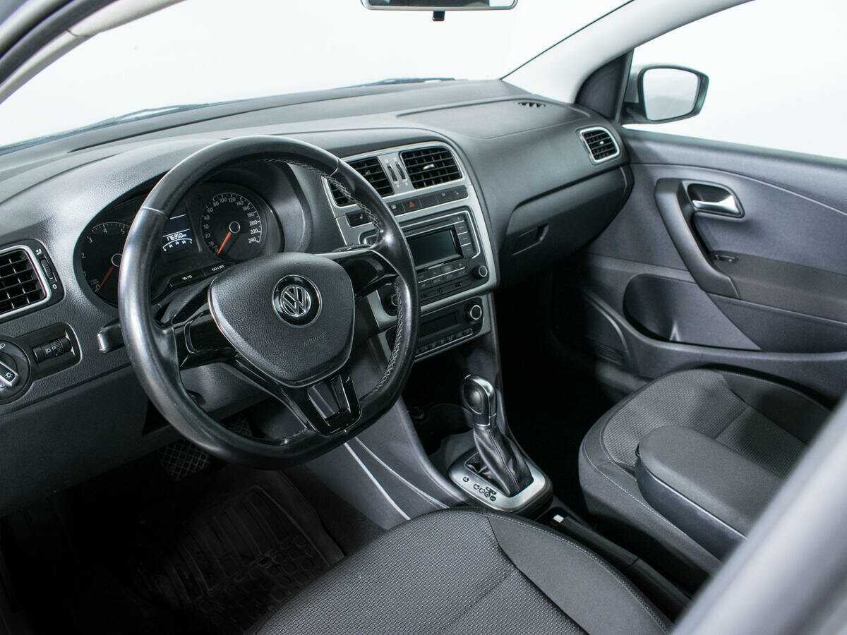 Volkswagen Polo б/у, 2016, Автоматическая. Фото: #12