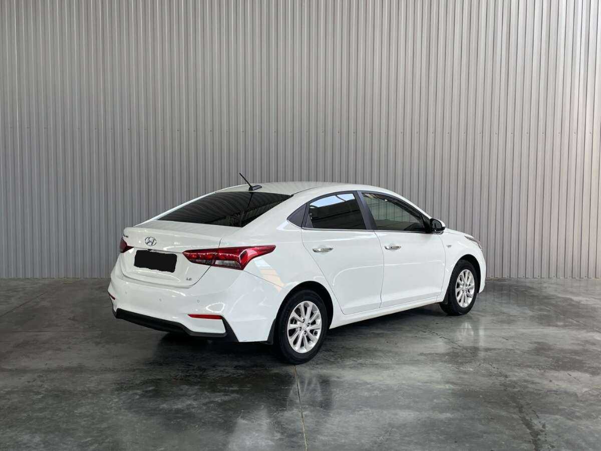 Hyundai Solaris б/у, 2018, Автоматическая. Фото: #4