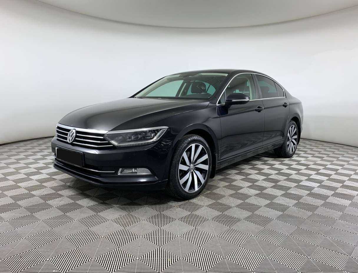 Volkswagen Passat б/у, 2019, Роботизированная. Фото: #0