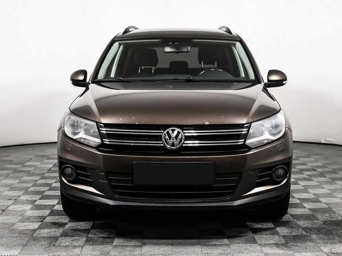 Volkswagen Tiguan б/у, 2014, Роботизированная. Фото: #1