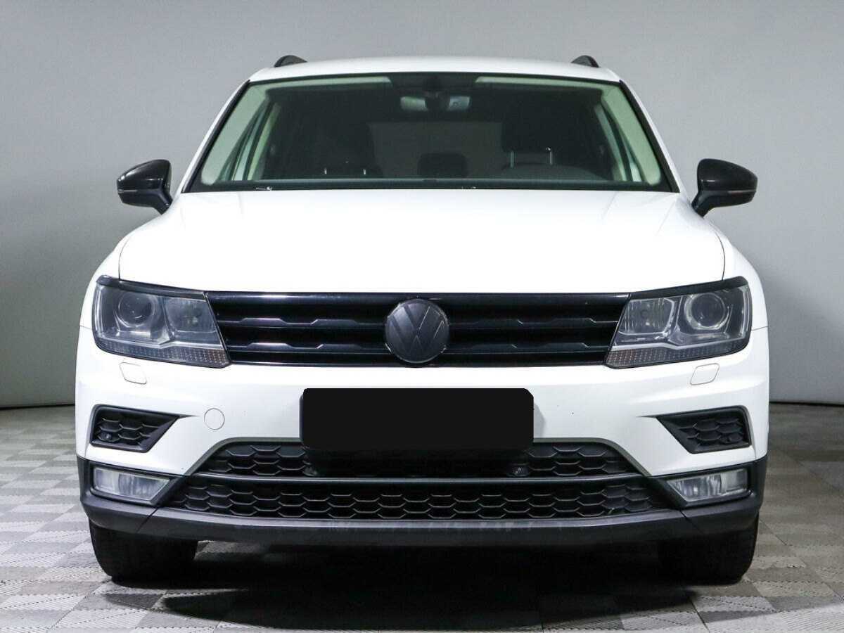 Volkswagen Tiguan б/у, 2017, Роботизированная. Фото: #1