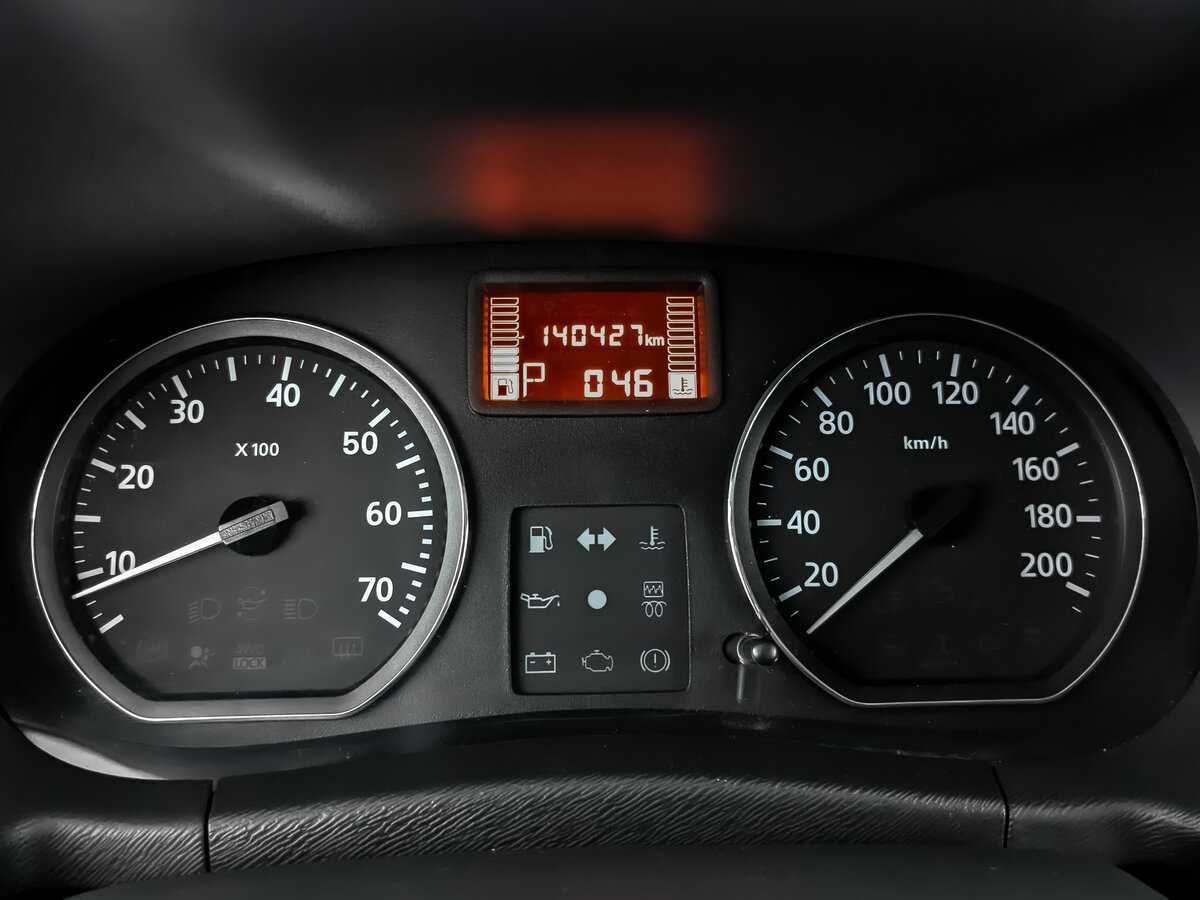 Nissan Terrano б/у, 2015, Автоматическая. Фото: #11