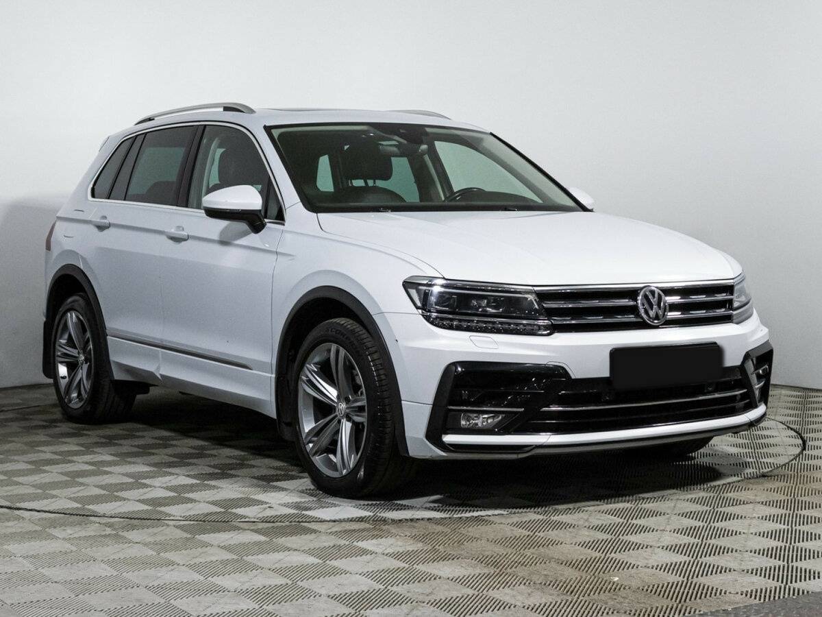 Volkswagen Tiguan б/у, 2019, Роботизированная. Фото: #2