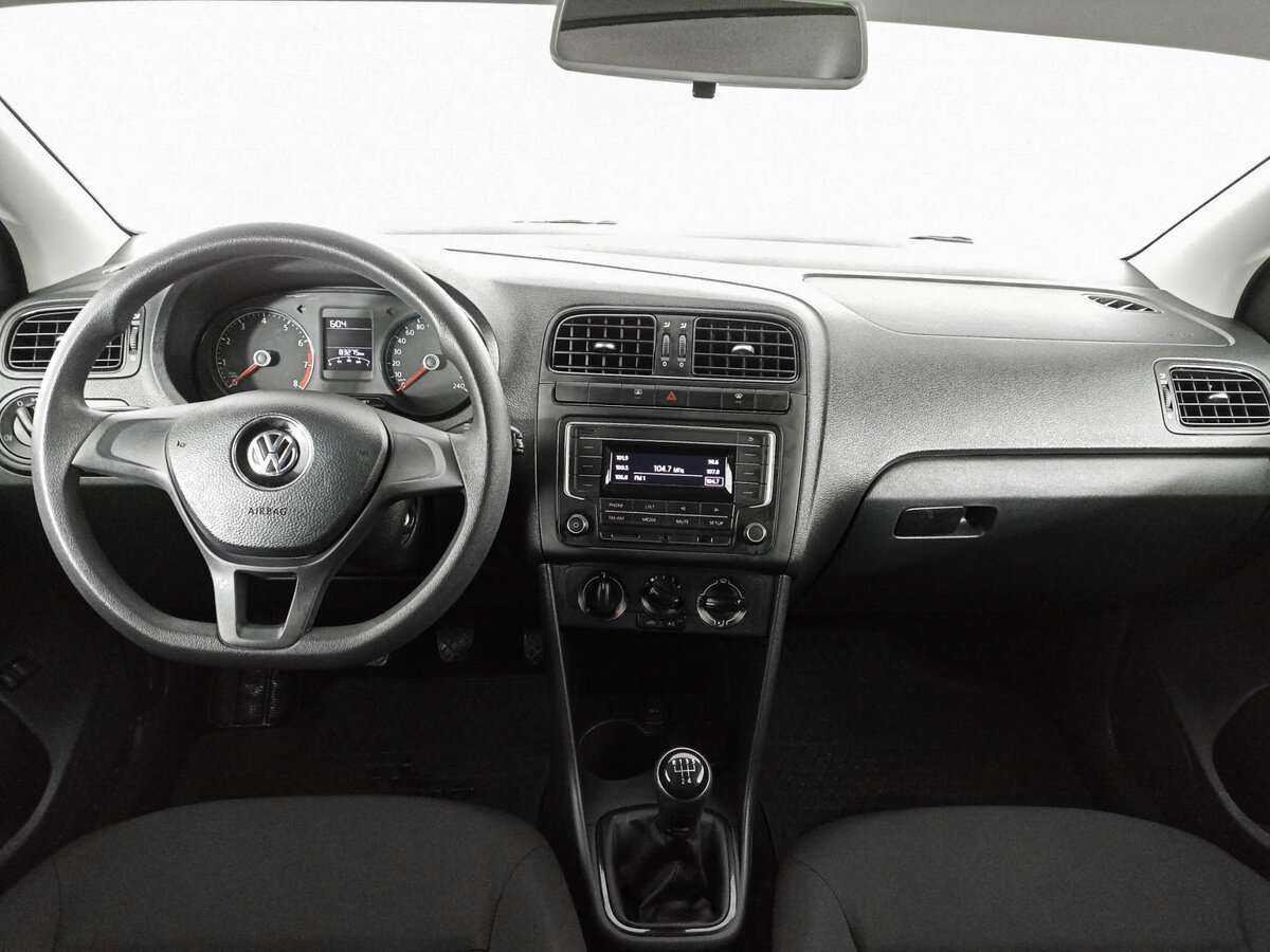 Volkswagen Polo б/у, 2018, Механическая. Фото: #10