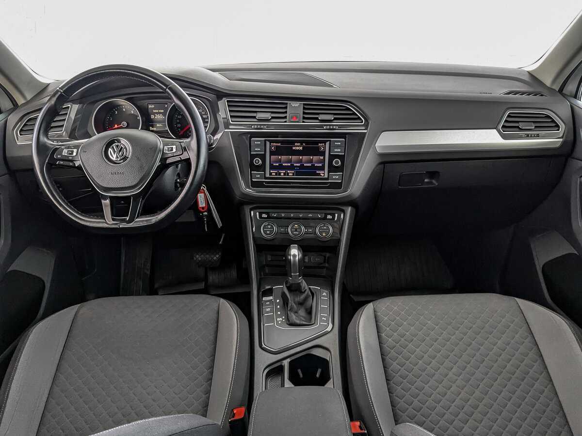 Volkswagen Tiguan б/у, 2018, Роботизированная. Фото: #9