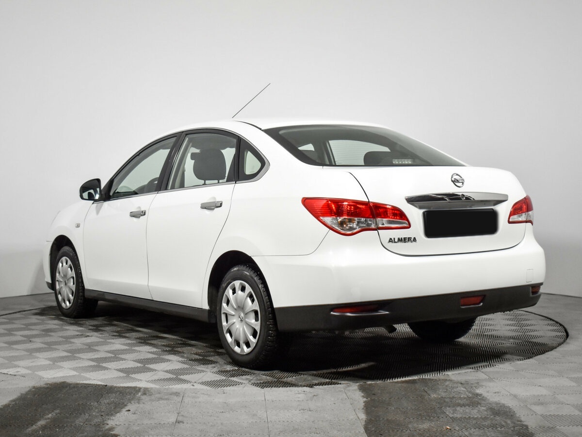 Nissan Almera б/у, 2013, Механическая. Фото: #5