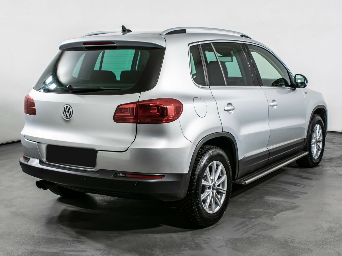 Volkswagen Tiguan б/у, 2013, Автоматическая. Фото: #4