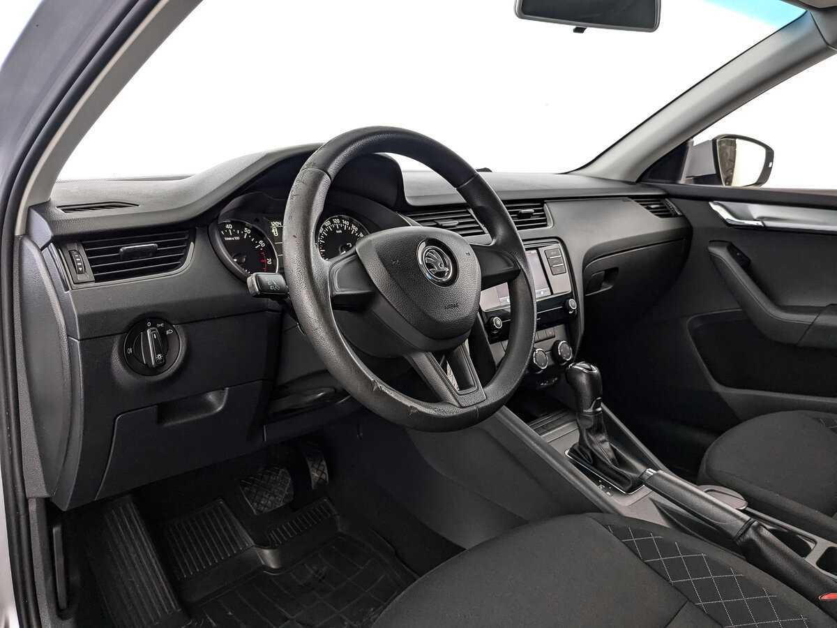 Skoda Octavia б/у, 2017, Автоматическая. Фото: #10
