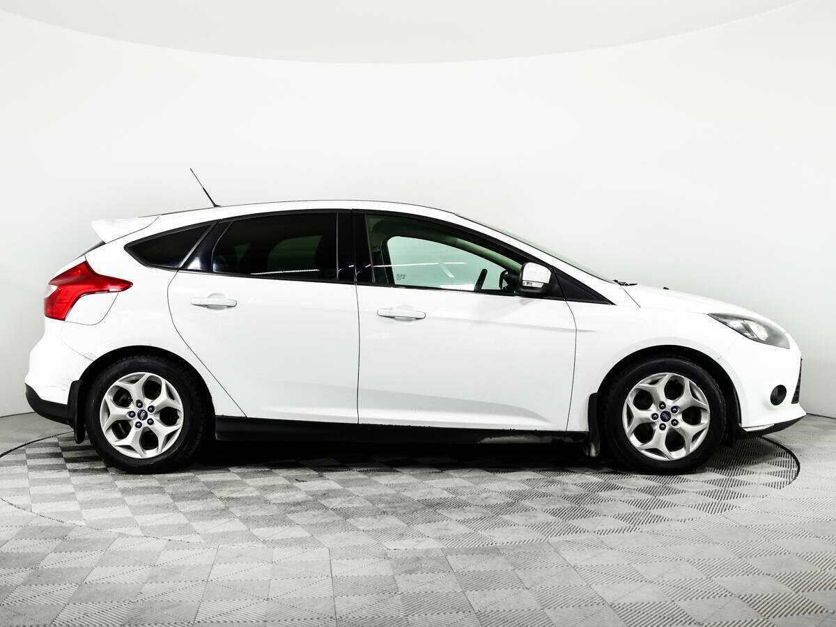 Ford Focus б/у, 2013, Механическая. Фото: #3