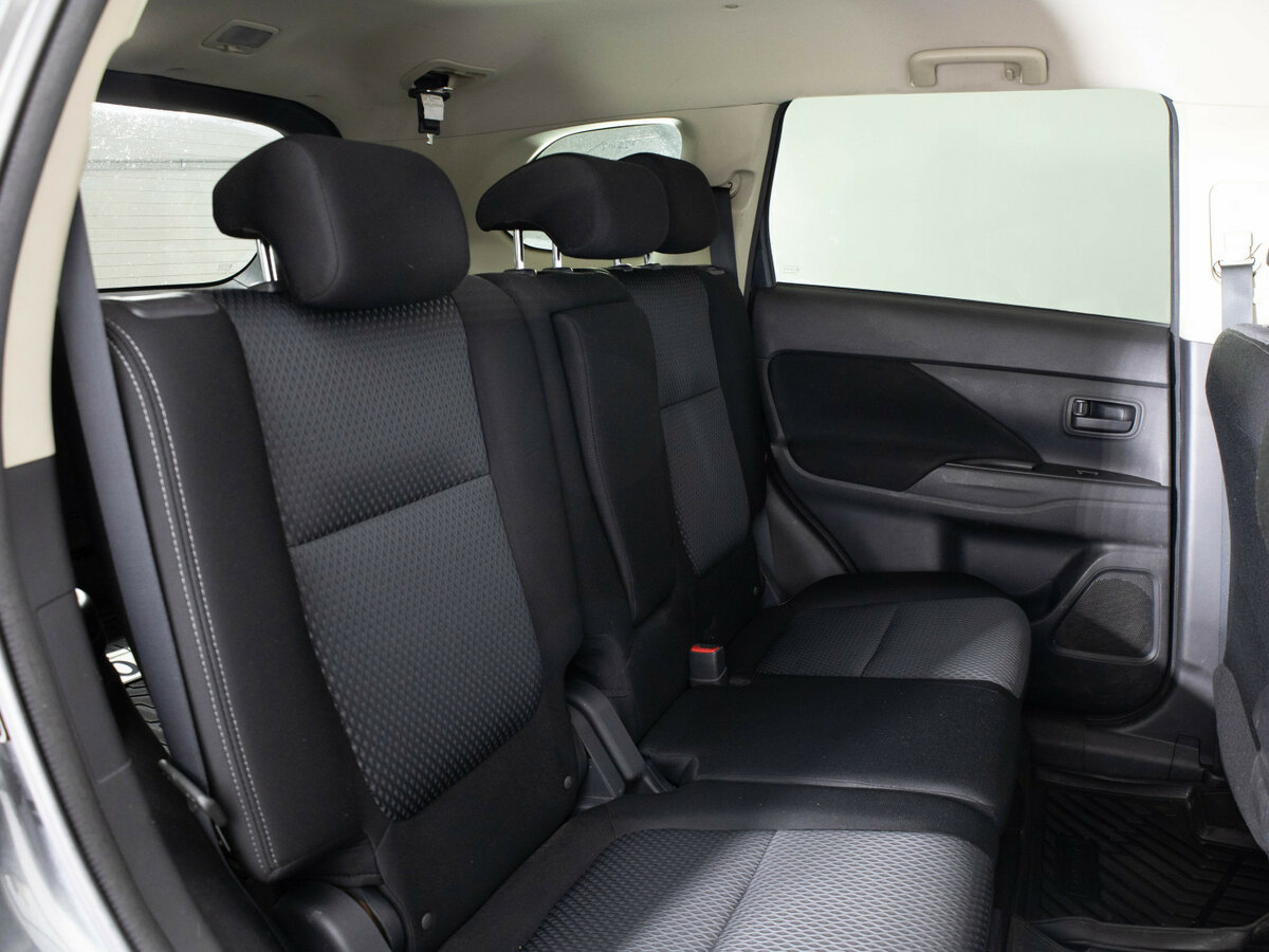 Mitsubishi Outlander б/у, 2018, Вариатор. Фото: #13