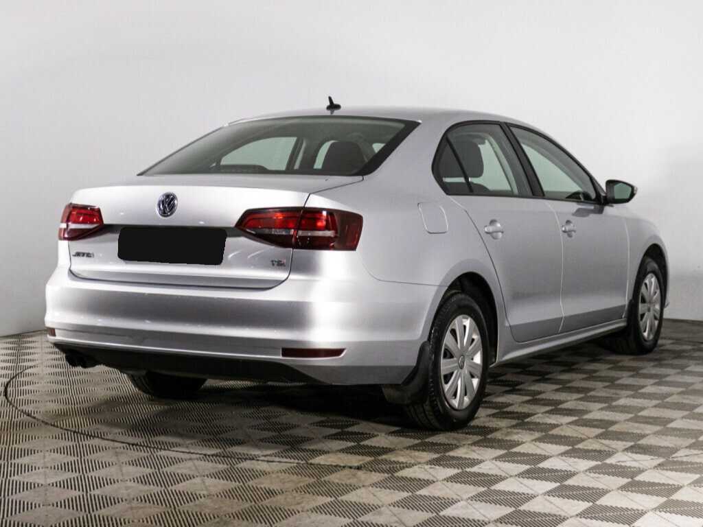 Volkswagen Jetta б/у, 2016, Механическая. Фото: #4