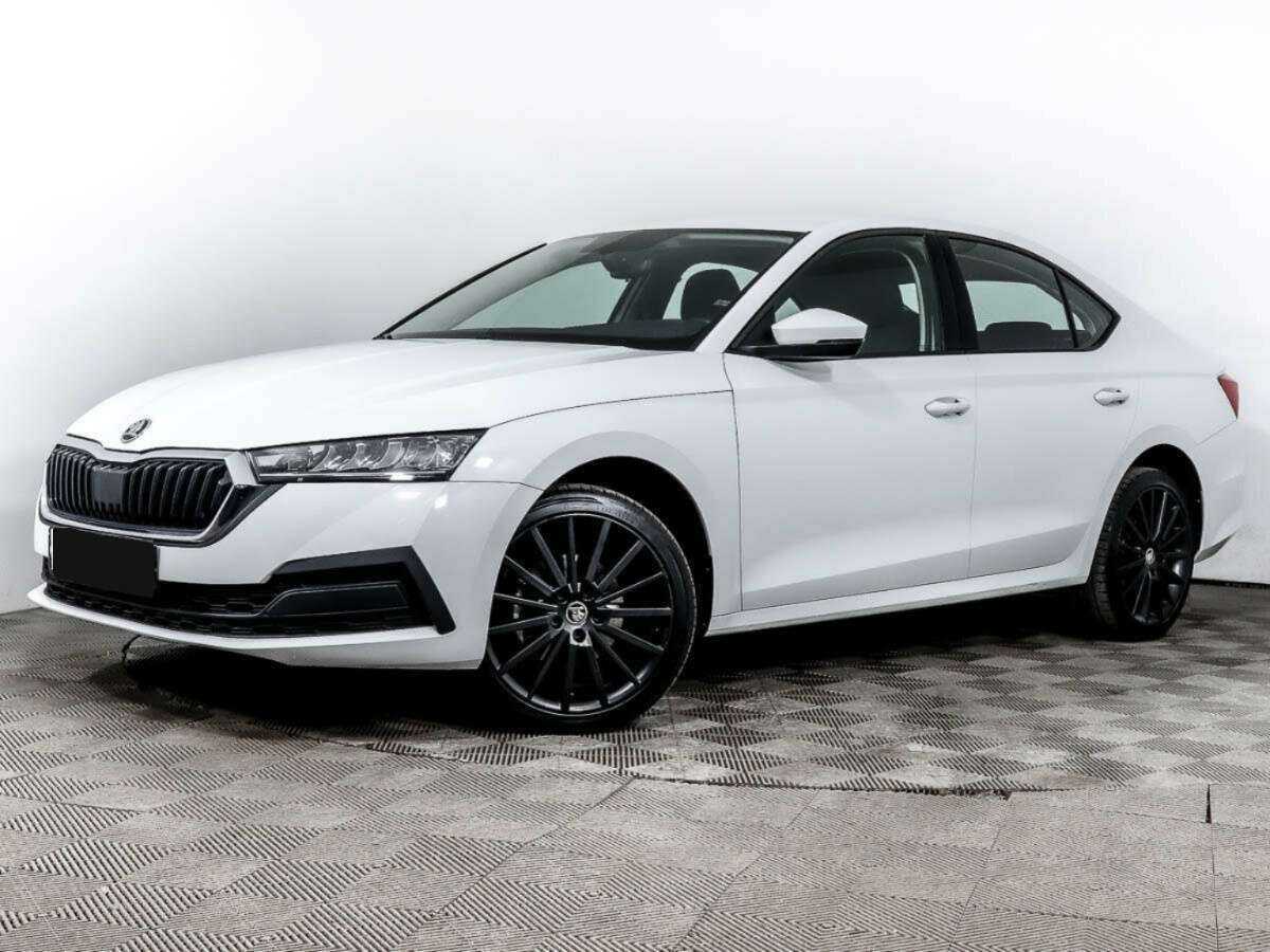 Skoda Octavia б/у, 2021, Автоматическая. Фото: #0