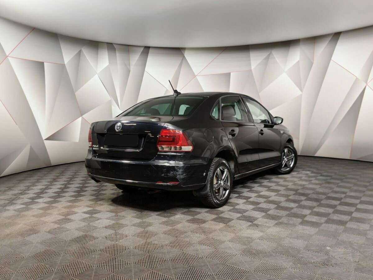 Volkswagen Polo б/у, 2018, Автоматическая. Фото: #1