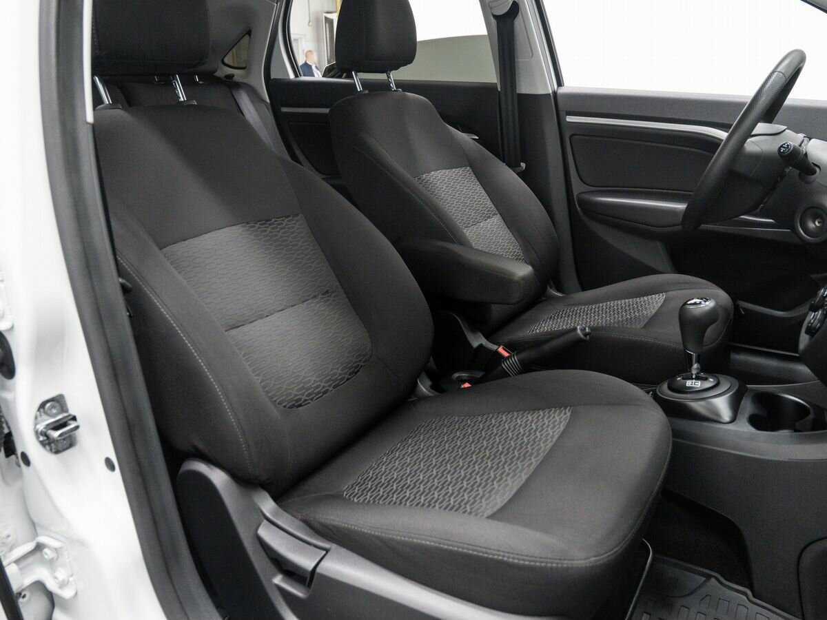 Lada (ВАЗ) Vesta б/у, 2017, Роботизированная. Фото: #8