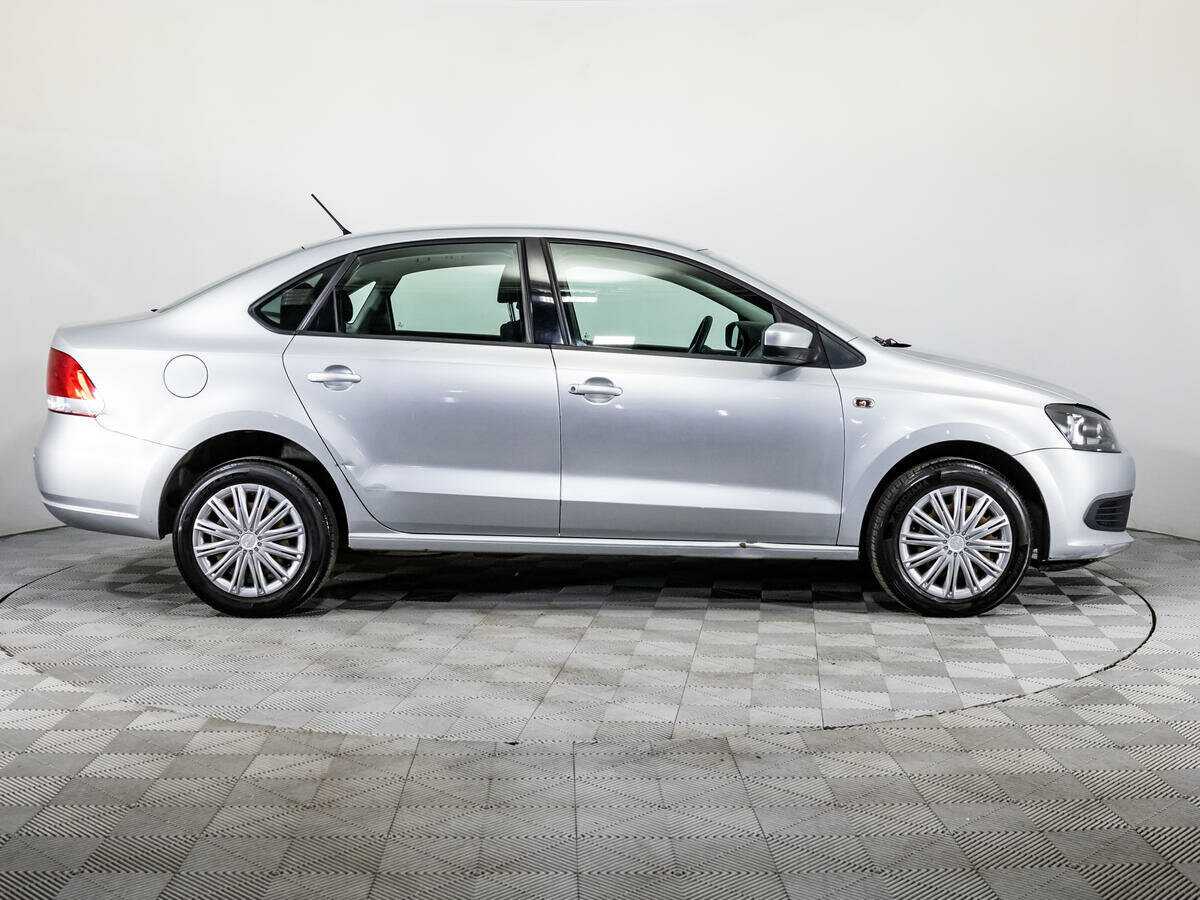 Volkswagen Polo б/у, 2014, Автоматическая. Фото: #3