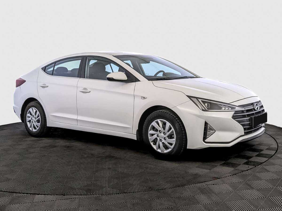 Hyundai Elantra б/у, 2020, Автоматическая. Фото: #2