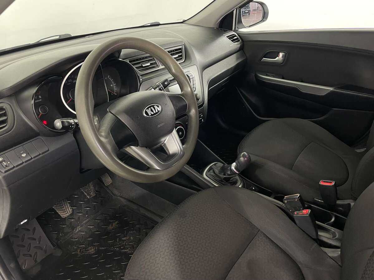 Kia Rio б/у, 2013, Механическая. Фото: #6