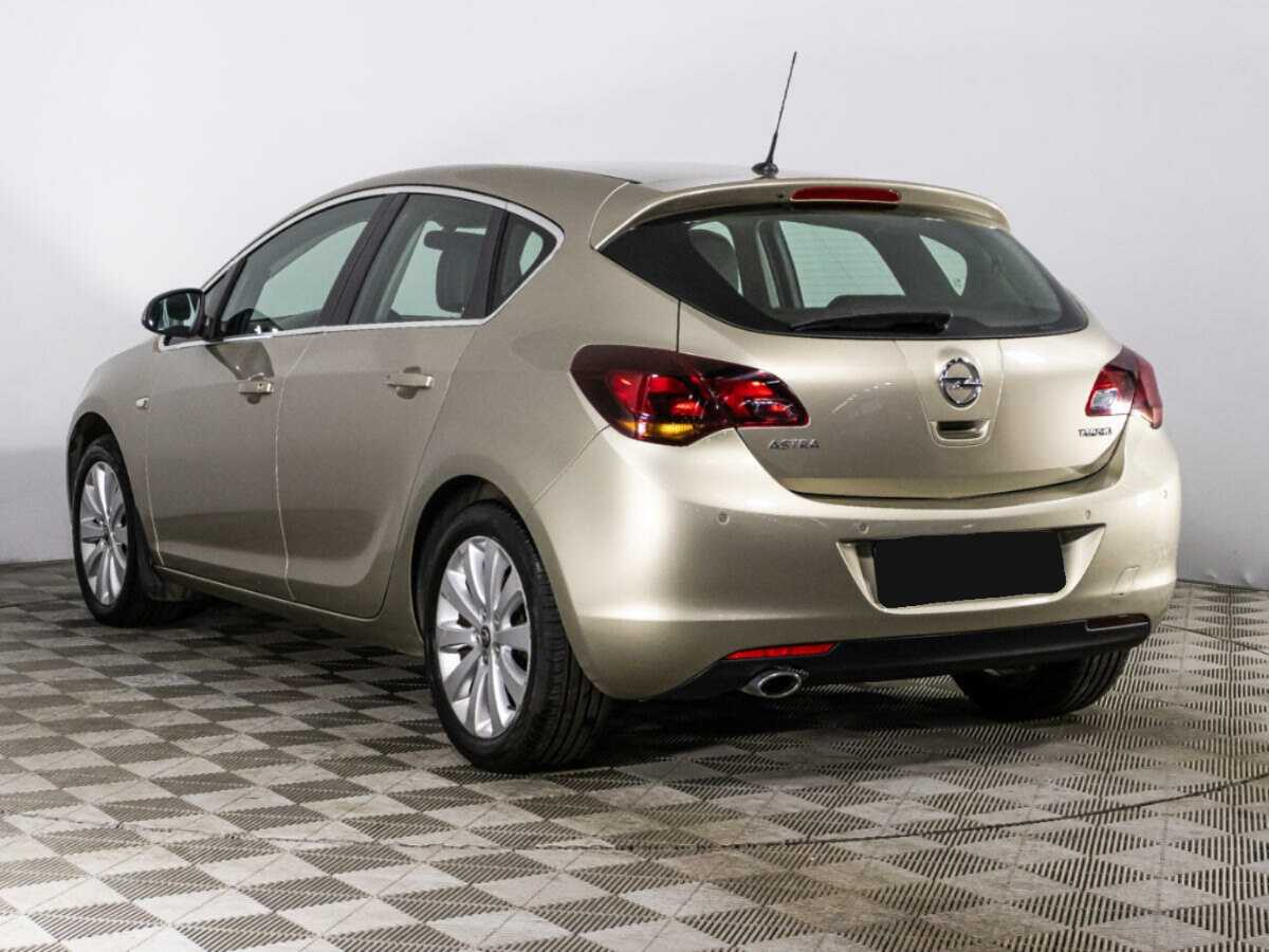 Opel Astra б/у, 2012, Автоматическая. Фото: #6