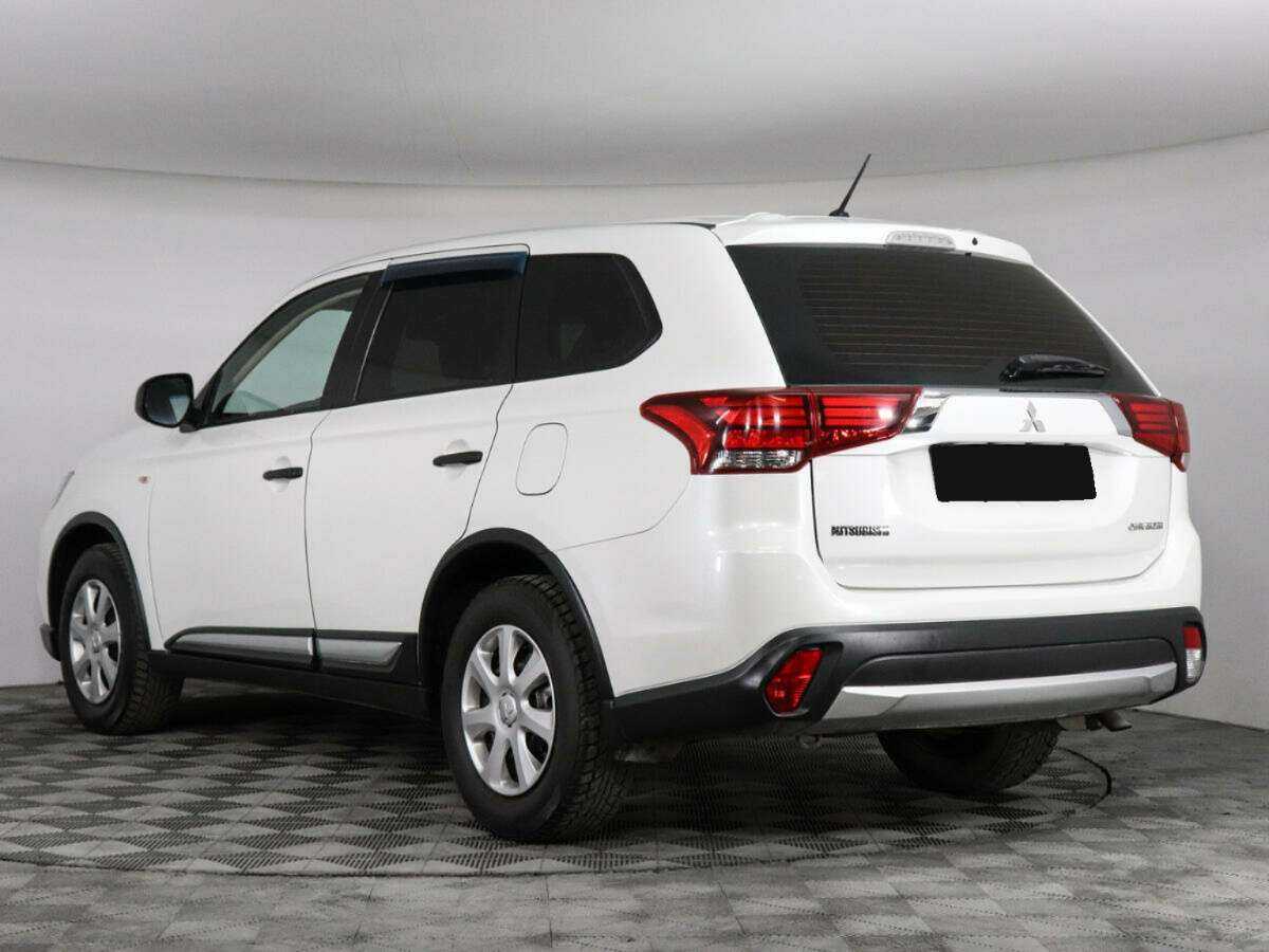 Mitsubishi Outlander б/у, 2015, Вариатор. Фото: #6