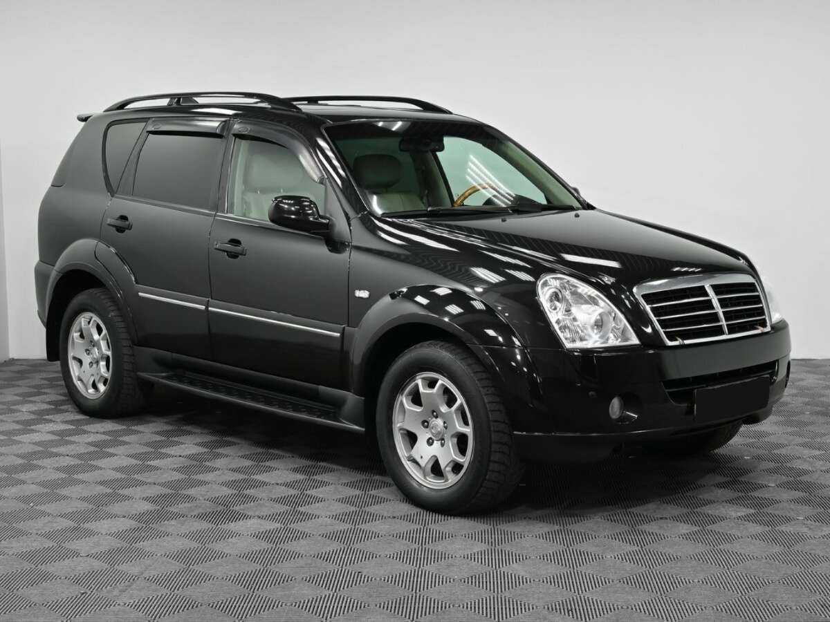 SsangYong Rexton б/у, 2012, Автоматическая. Фото: #2