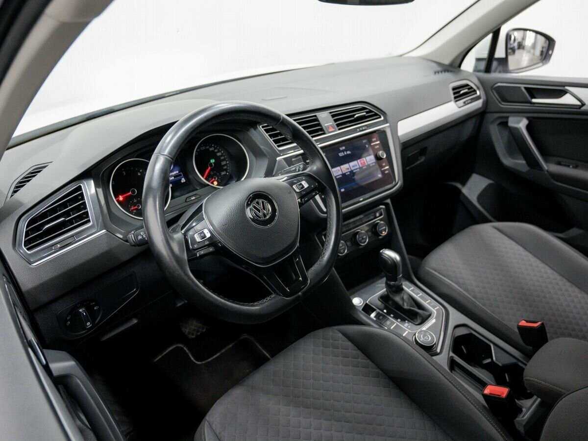 Volkswagen Tiguan б/у, 2018, Роботизированная. Фото: #15