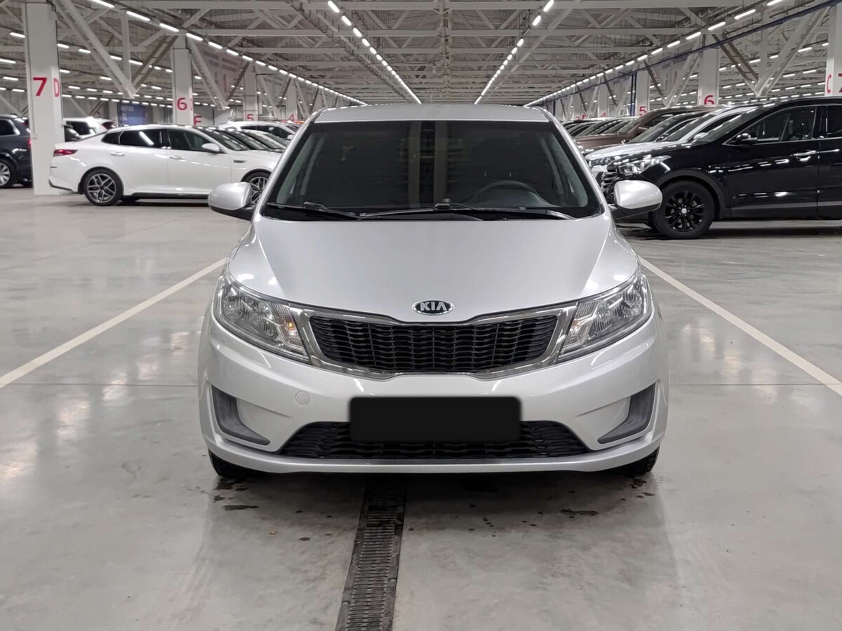 Kia Rio б/у, 2014, Механическая. Фото: #1