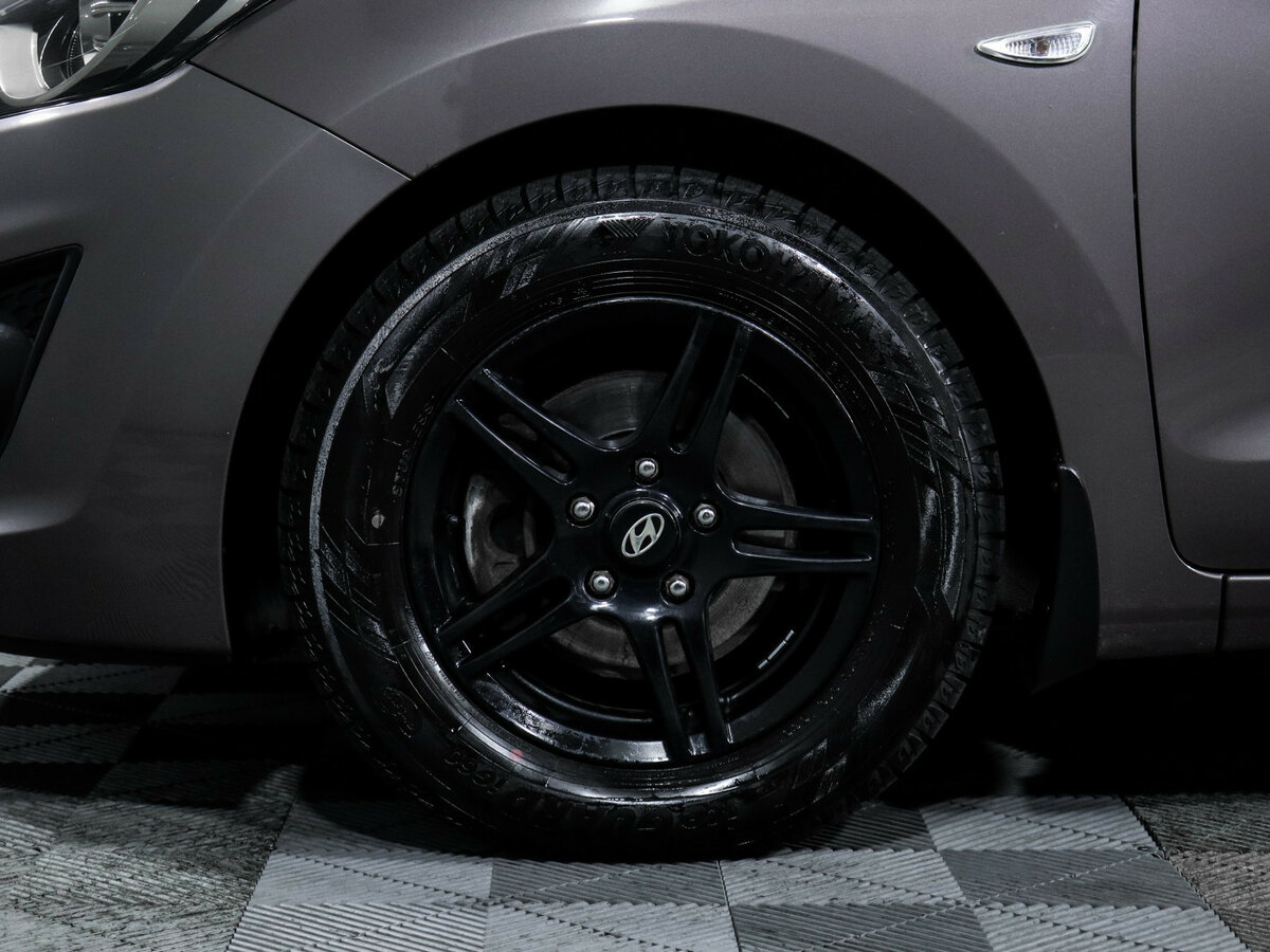 Hyundai i30 б/у, 2014, Автоматическая. Фото: #11