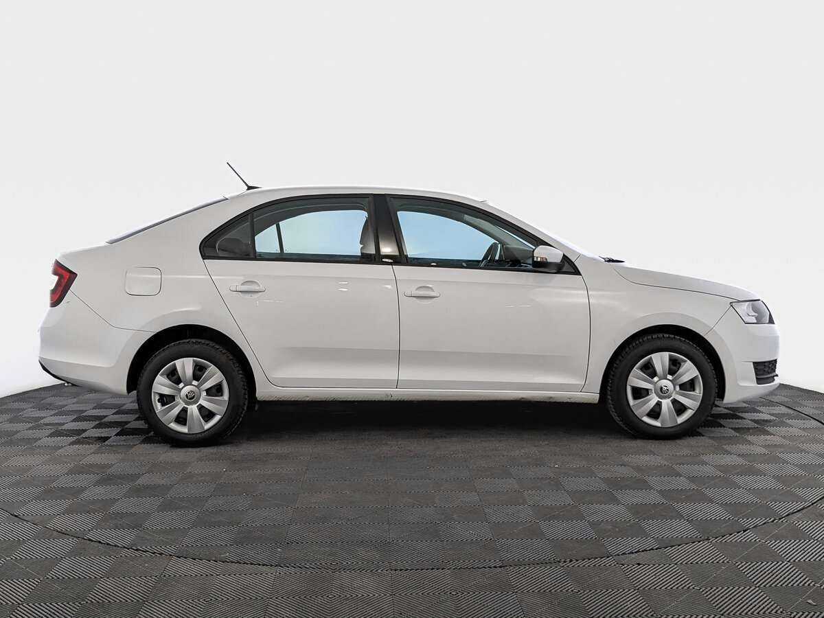 Skoda Rapid б/у, 2018, Автоматическая. Фото: #3