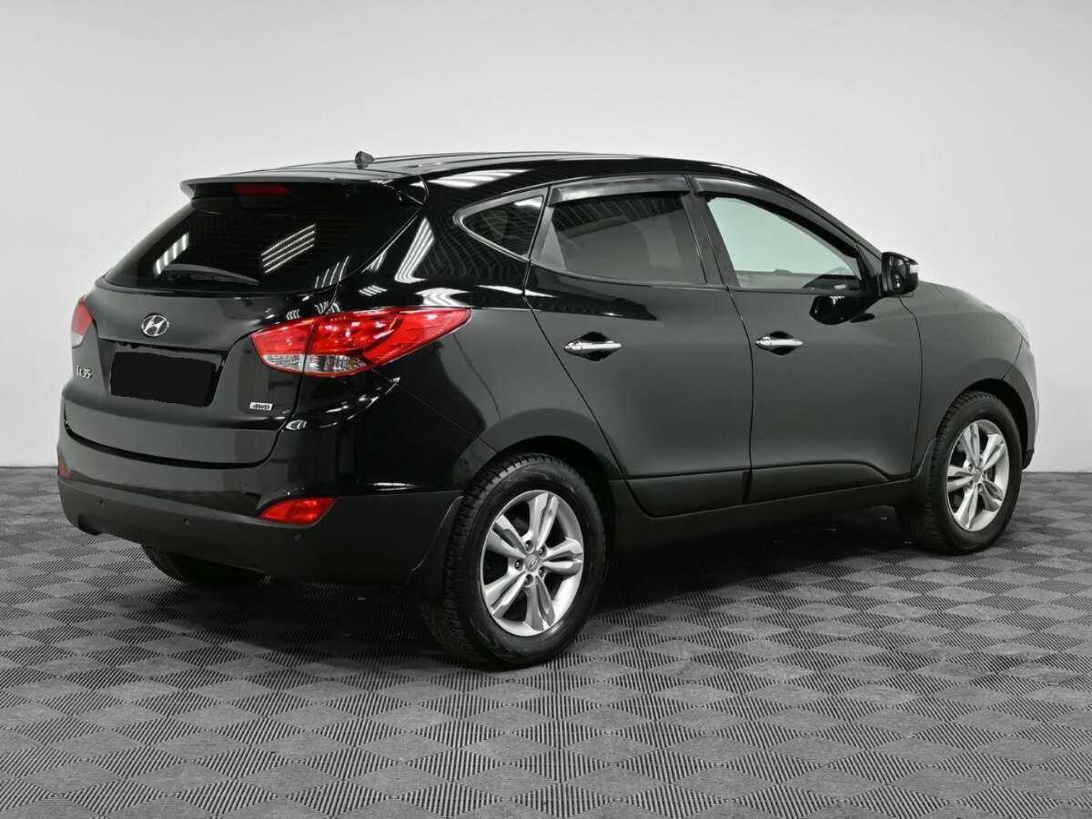 Hyundai ix35 б/у, 2013, Автоматическая. Фото: #1