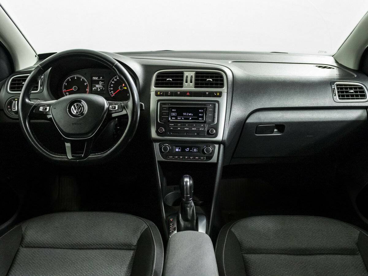 Volkswagen Polo б/у, 2018, Роботизированная. Фото: #10