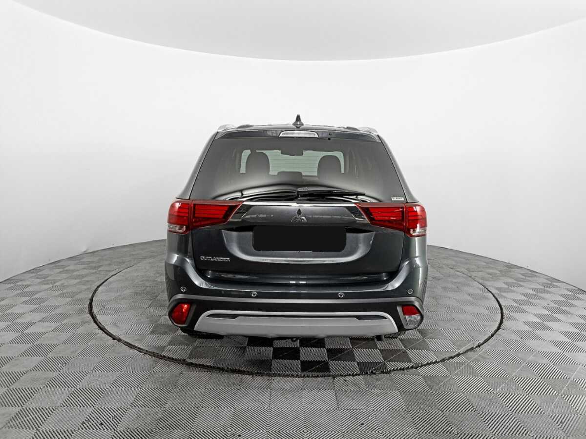 Mitsubishi Outlander б/у, 2021, Вариатор. Фото: #5