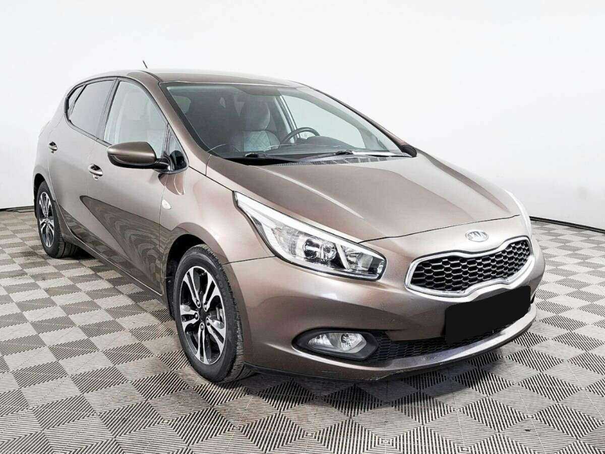 Kia Ceed б/у, 2012, Механическая. Фото: #2