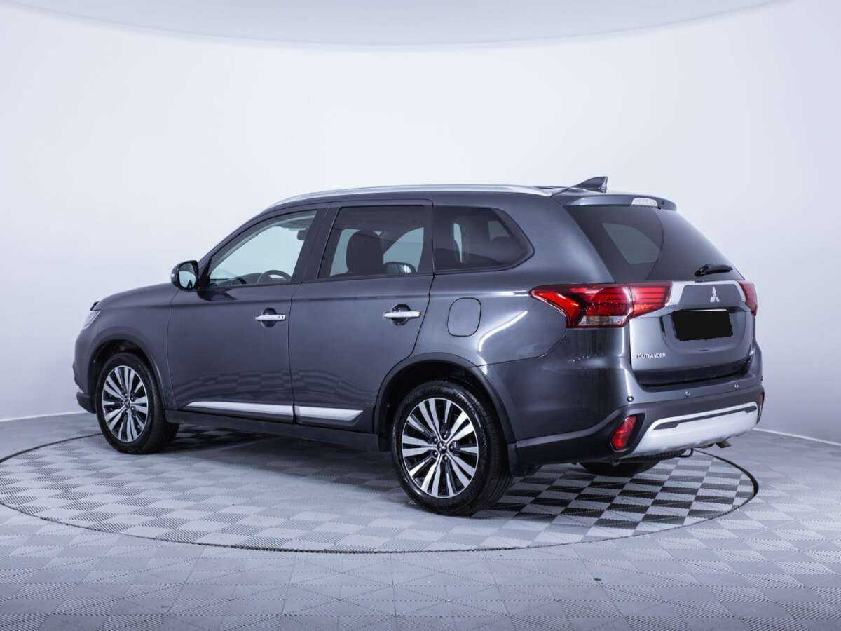 Mitsubishi Outlander б/у, 2021, Вариатор. Фото: #3