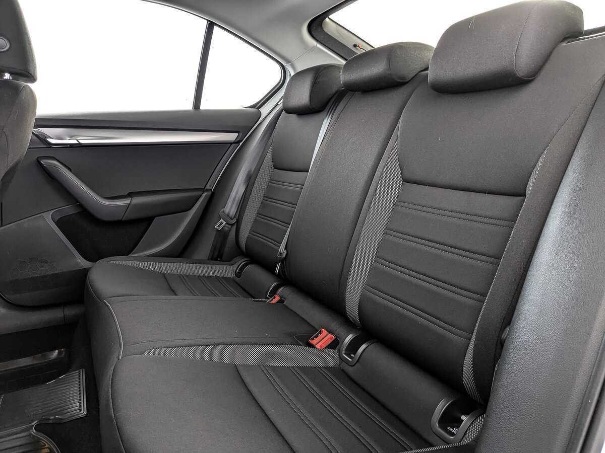 Skoda Octavia б/у, 2019, Механическая. Фото: #12