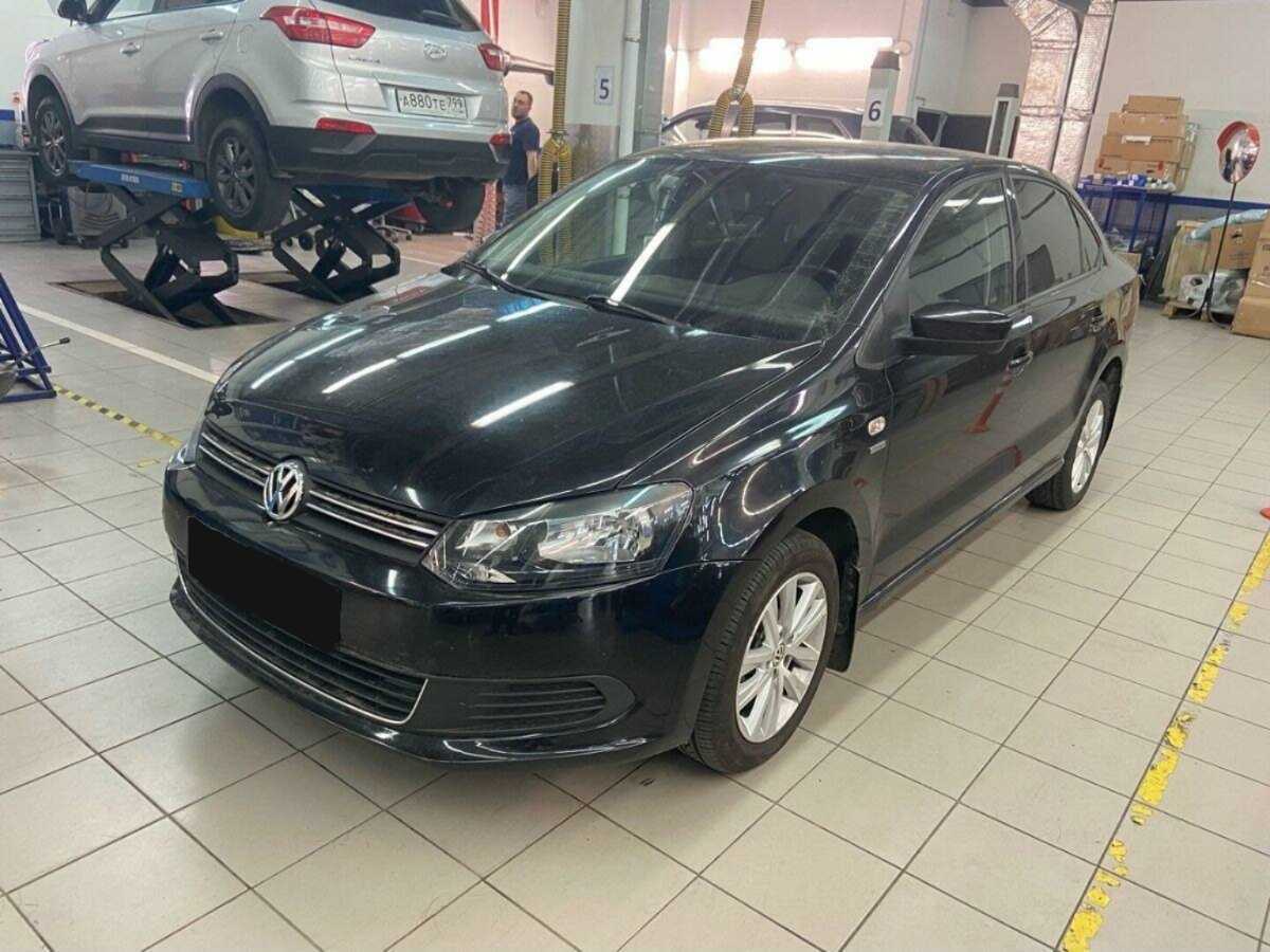 Volkswagen Polo б/у, 2013, Автоматическая. Фото: #0