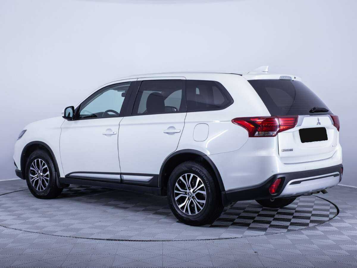 Mitsubishi Outlander б/у, 2020, Вариатор. Фото: #6
