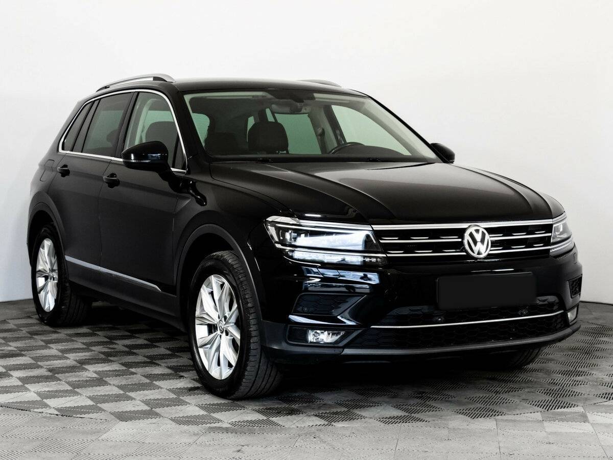 Volkswagen Tiguan б/у, 2018, Роботизированная. Фото: #2