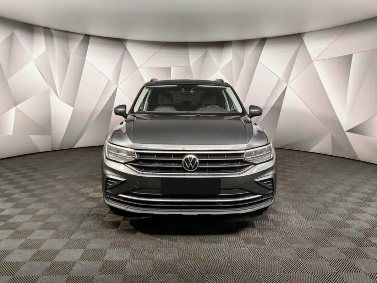 Volkswagen Tiguan б/у, 2021, Роботизированная. Фото: #6