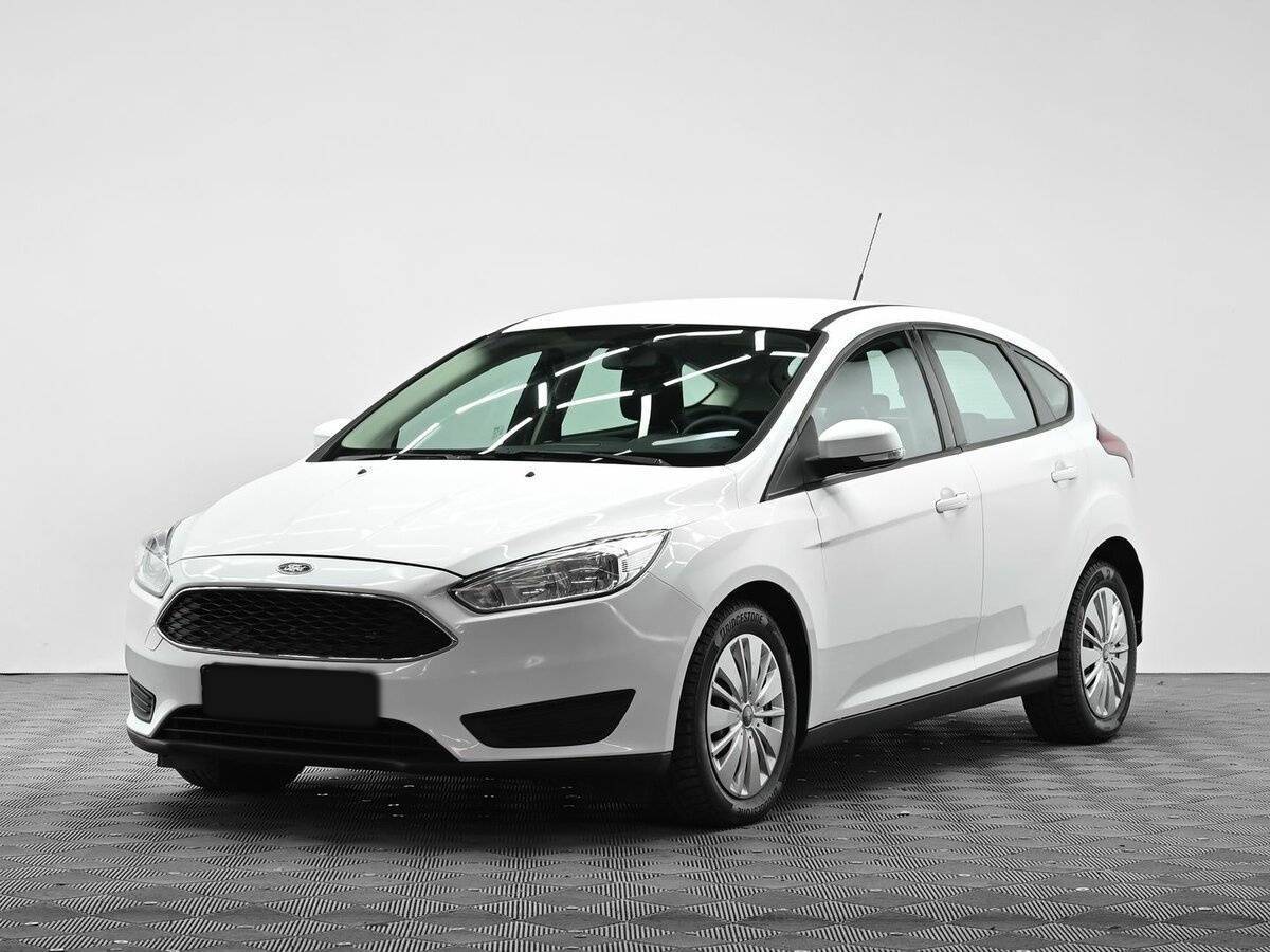Ford Focus б/у, 2016, Механическая. Фото: #0