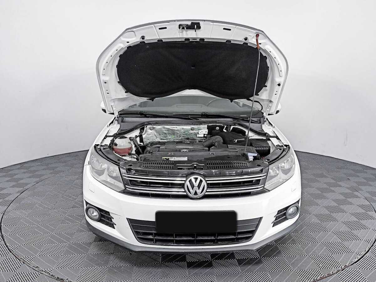 Volkswagen Tiguan б/у, 2013, Механическая. Фото: #8