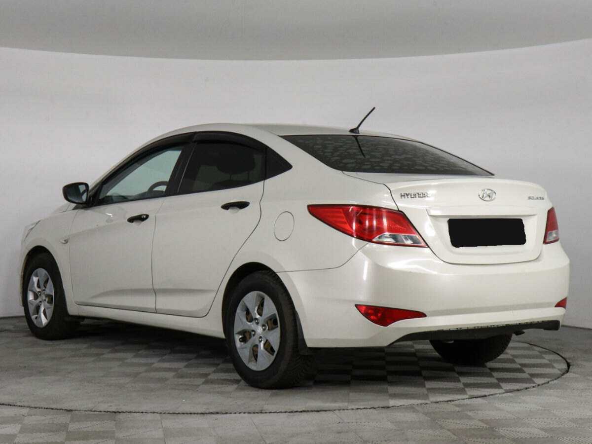 Hyundai Solaris б/у, 2015, Механическая. Фото: #6
