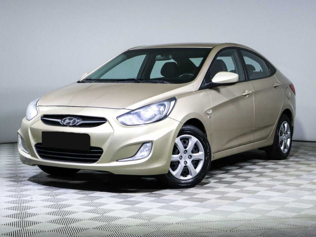 Hyundai Solaris б/у, 2013, Автоматическая. Фото: #0
