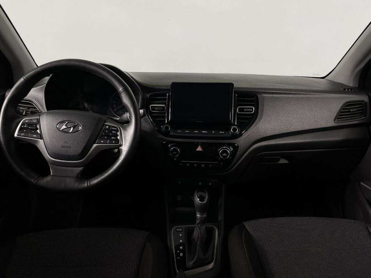 Hyundai Solaris б/у, 2021, Автоматическая. Фото: #4