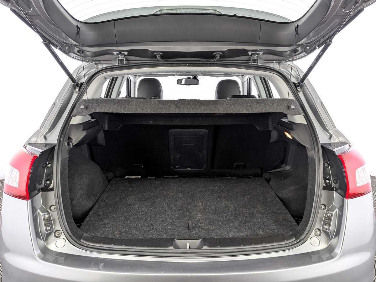 Peugeot 4008 б/у, 2014, Механическая. Фото: #9