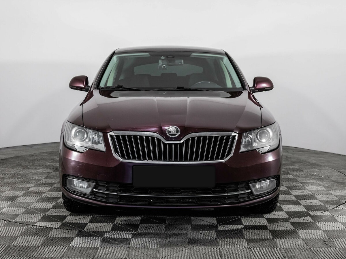 Skoda Superb б/у, 2014, Роботизированная. Фото: #1