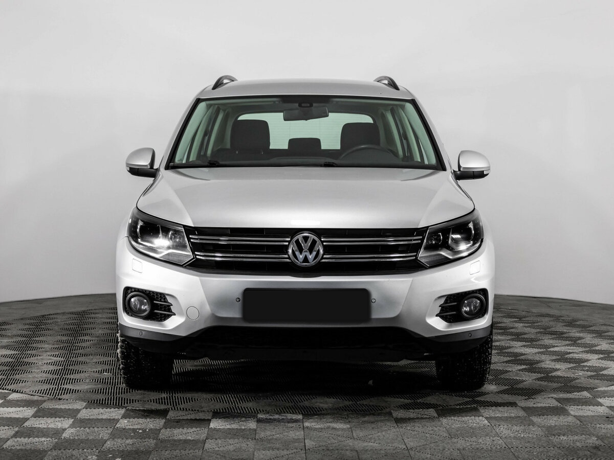 Volkswagen Tiguan б/у, 2014, Автоматическая. Фото: #1