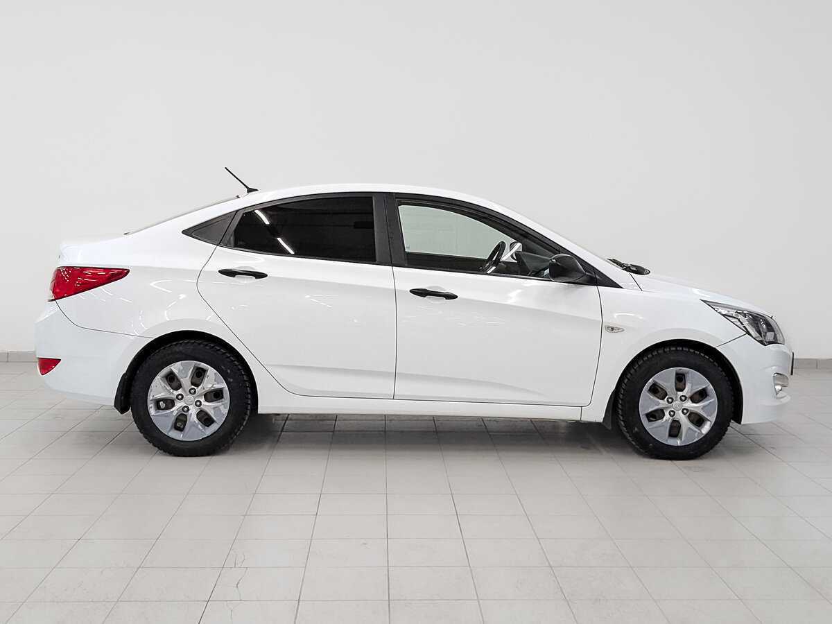 Hyundai Solaris б/у, 2015, Механическая. Фото: #3