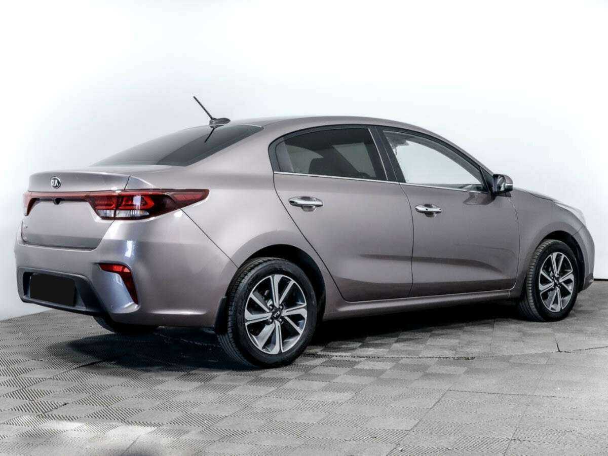 Kia Rio б/у, 2017, Автоматическая. Фото: #3