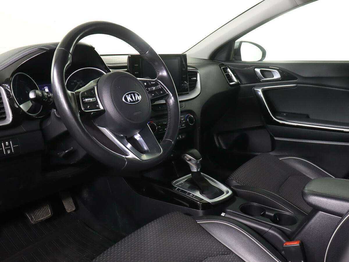Kia Ceed б/у, 2020, Автоматическая. Фото: #9