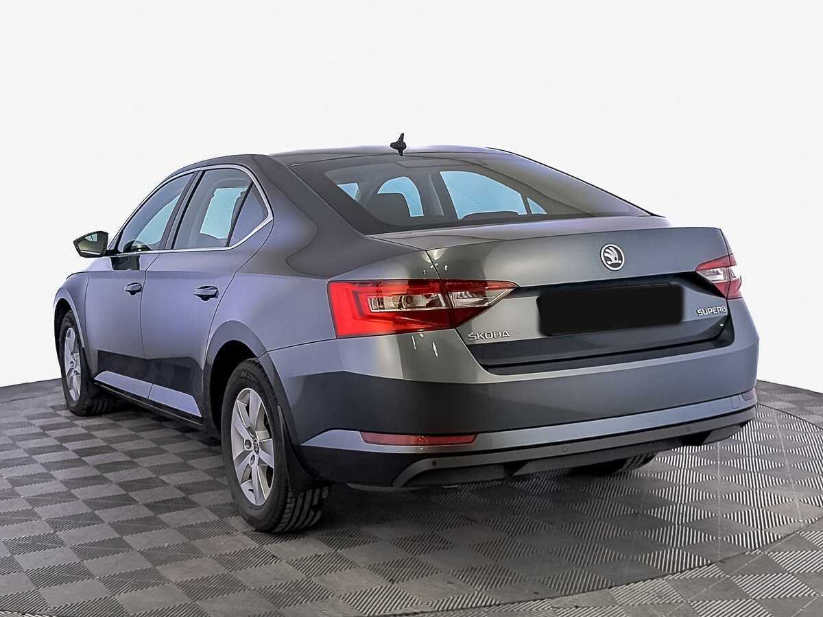 Skoda Superb б/у, 2018, Роботизированная. Фото: #6